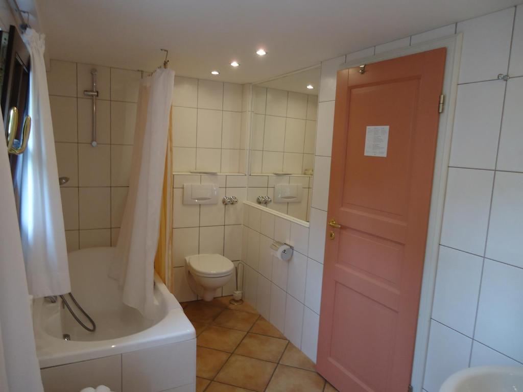 Am Alten Fronhof Bergisch Gladbach Room photo